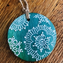 MF03, Green Ornament, Michelle Forrester, Mixed Media, 2x2, $20